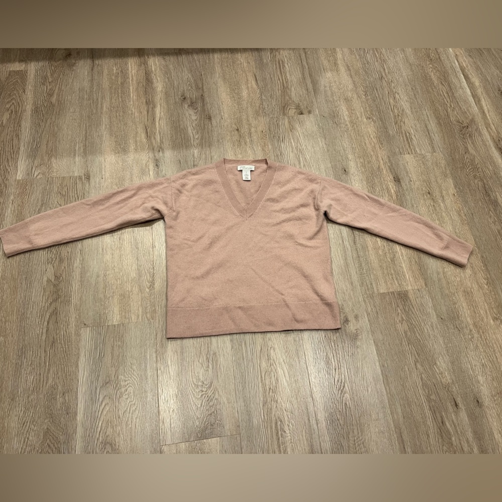 Nordstrom Signature 100% Cashmere, V-Neck Sweater, Size S